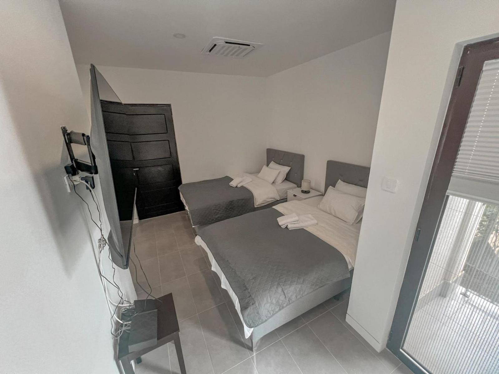 Apartament Absolute Adriatic Kotor Zewnętrze zdjęcie